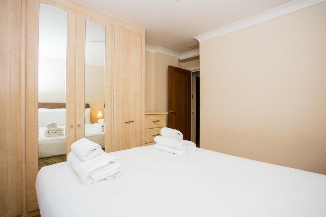 1 Bedroom Apartment On The Riverbank Near St Paul'S 런던 외부 사진