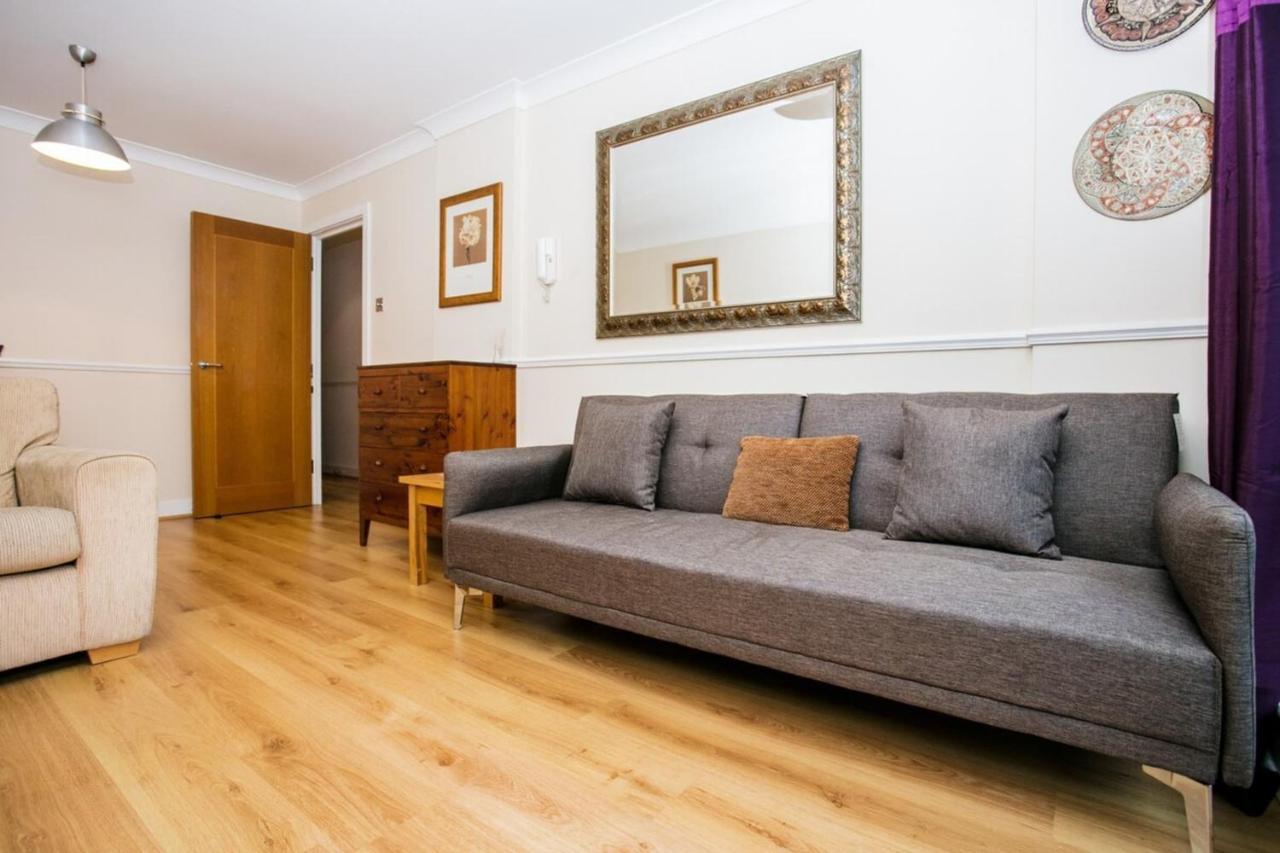 1 Bedroom Apartment On The Riverbank Near St Paul'S 런던 외부 사진