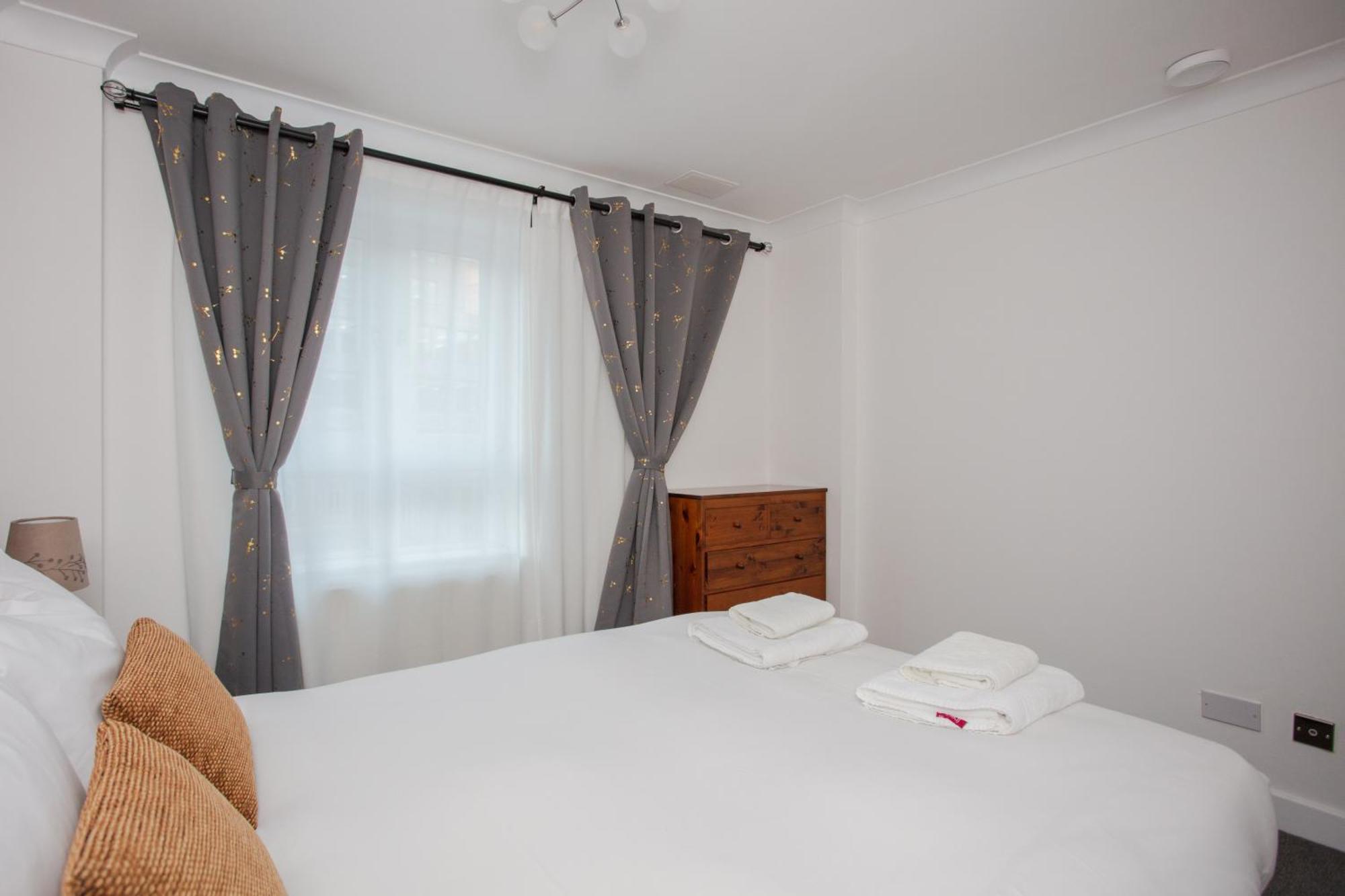 1 Bedroom Apartment On The Riverbank Near St Paul'S 런던 외부 사진