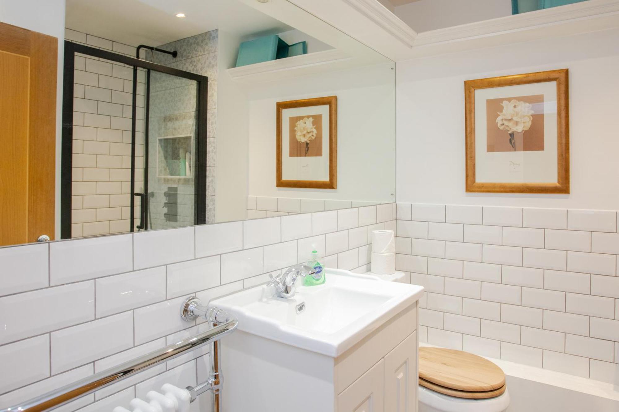 1 Bedroom Apartment On The Riverbank Near St Paul'S 런던 외부 사진